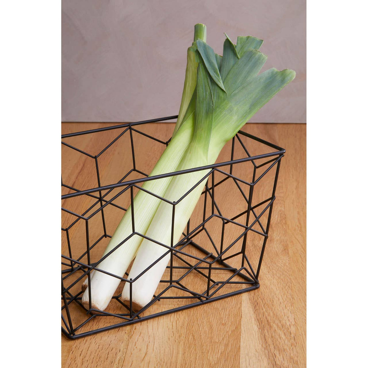 Vertex Contour Storage Basket