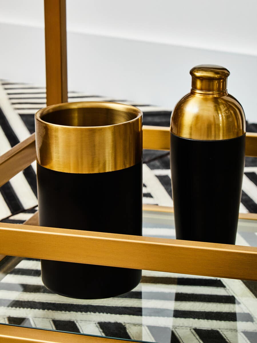 Mixology Gold Finish And Black Cocktail Shaker