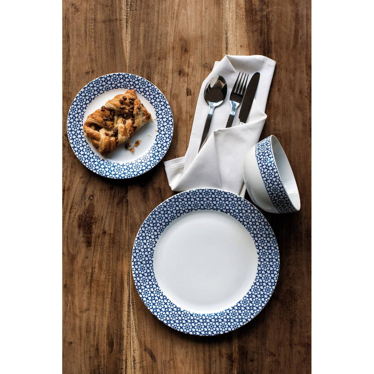 Avie Casablanca Blue Dinner Set (Mob)
