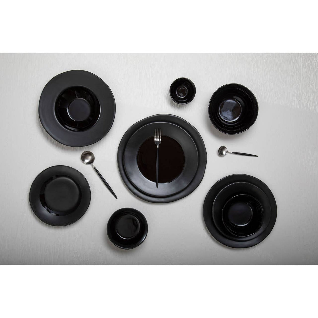 Hygge Black Dinner Plate