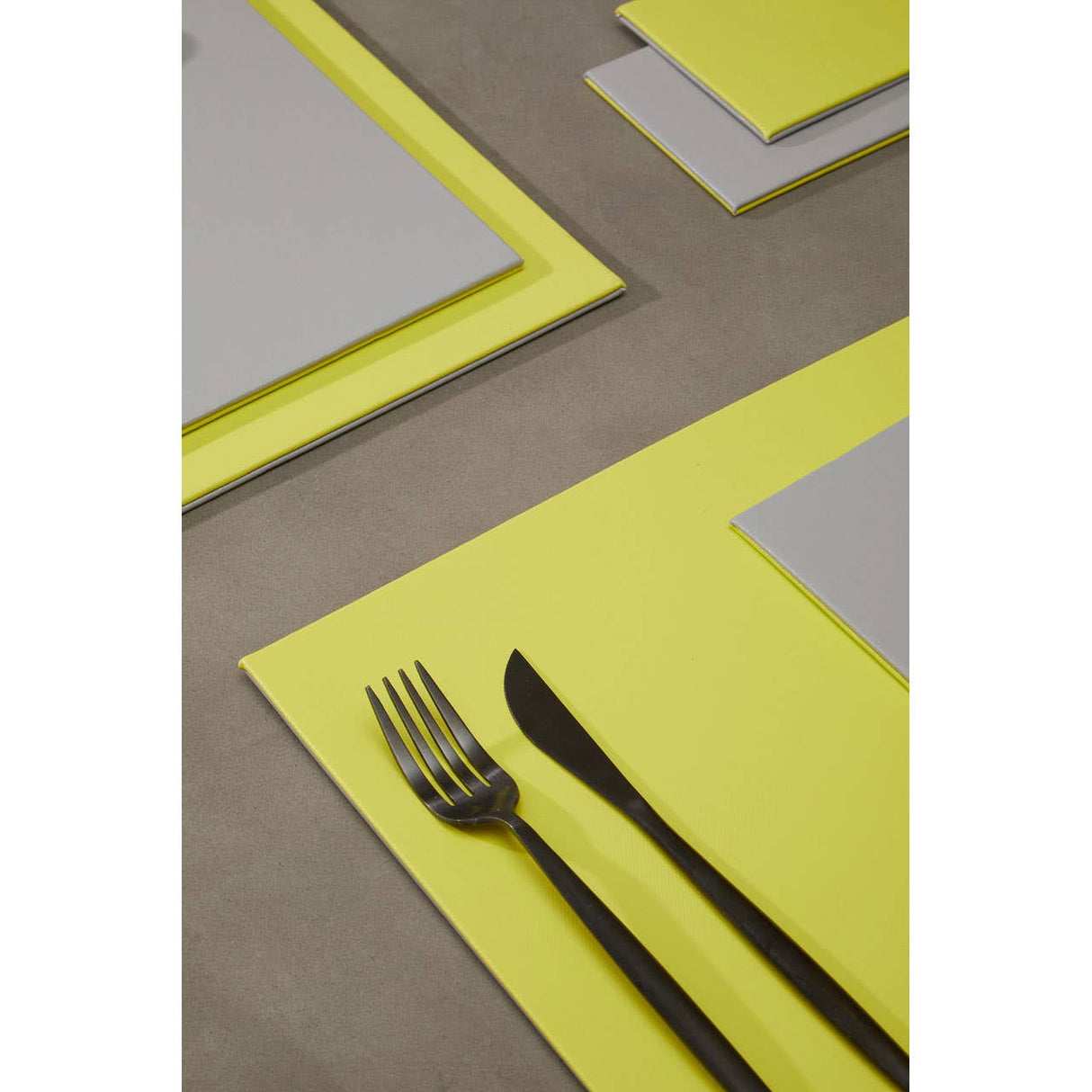 Geome Reverse Grey And Green - Set Of 4