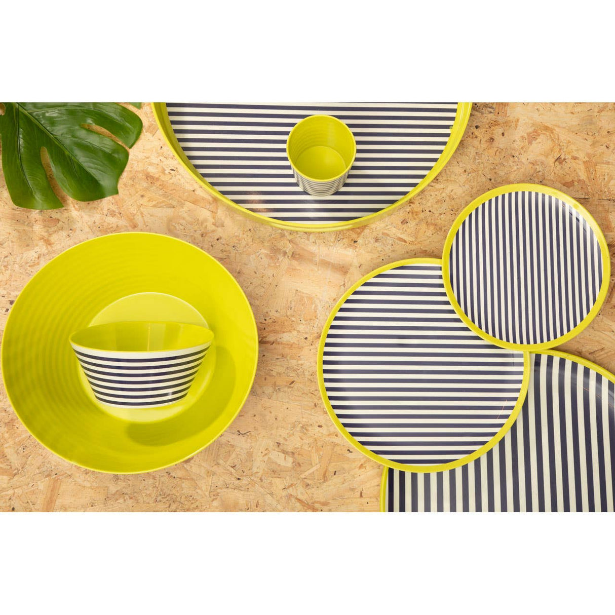 Mimo Stripe Tray With Handles