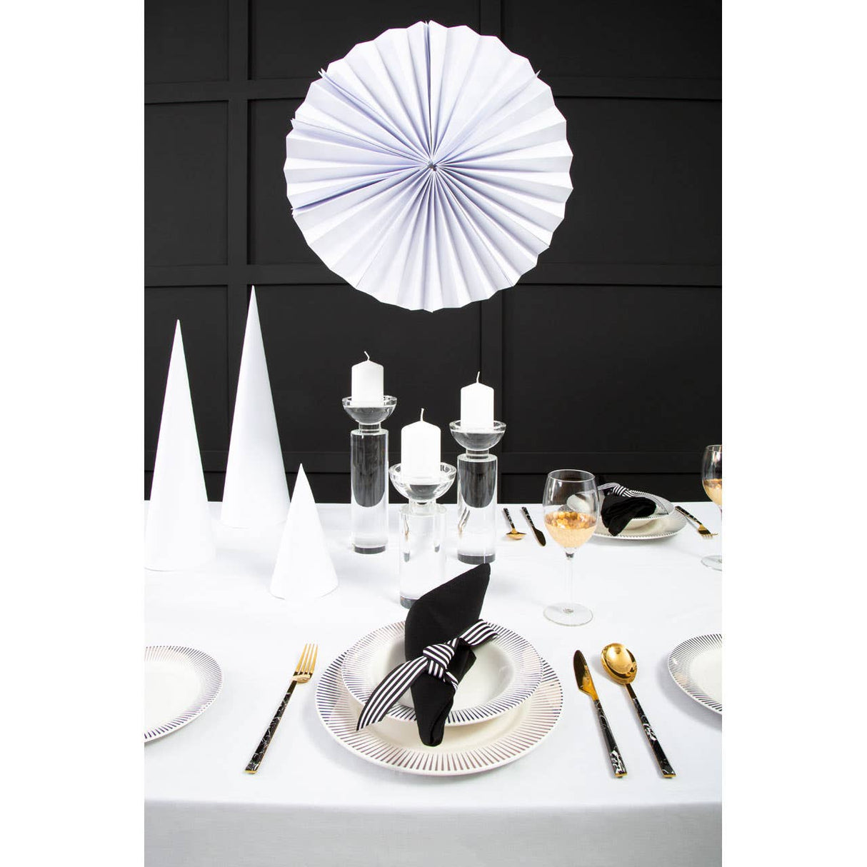 Astrid Small Wine Glasses - Set Of 4