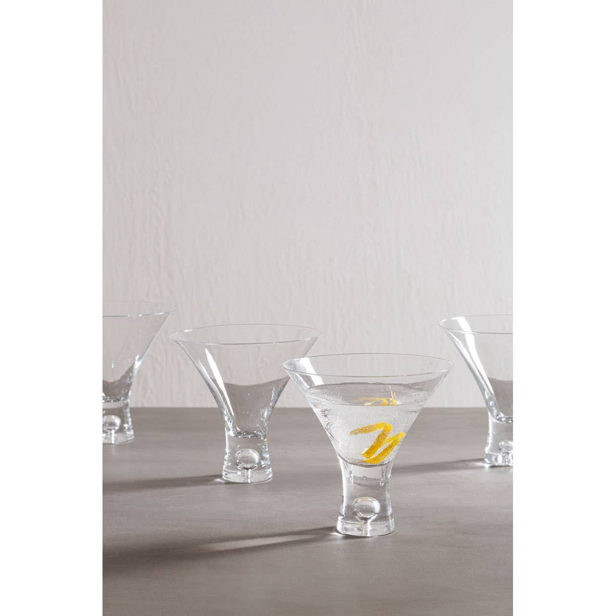 Set Of 2 Clear Cocktail Glasses 330Ml