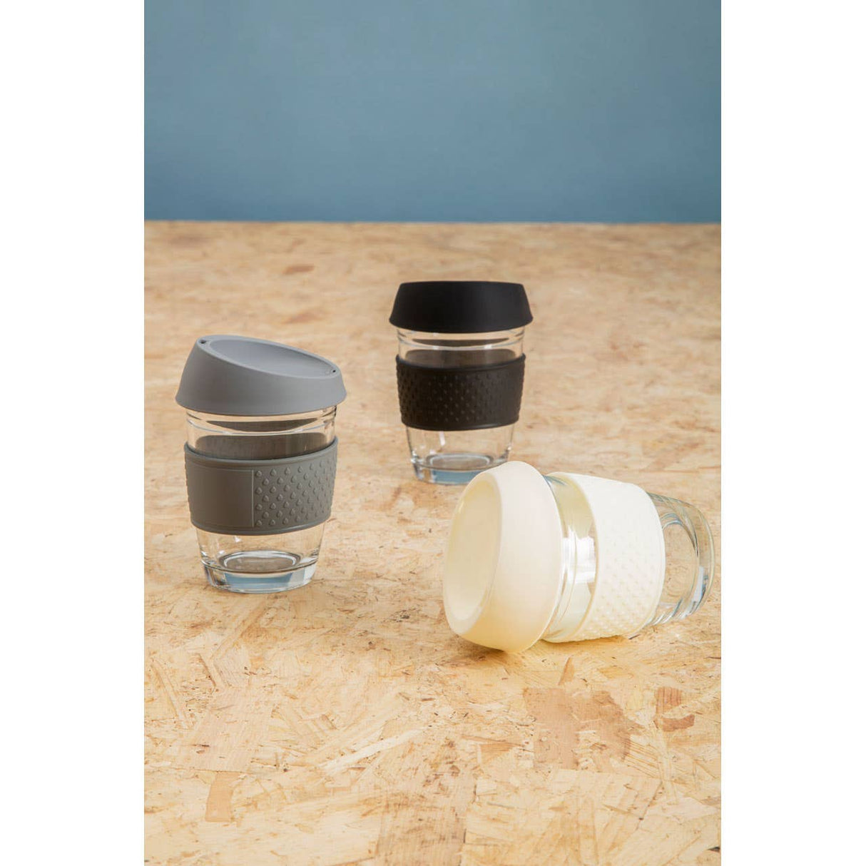 Mimo Glass Mug With Black Silicone Band Lid