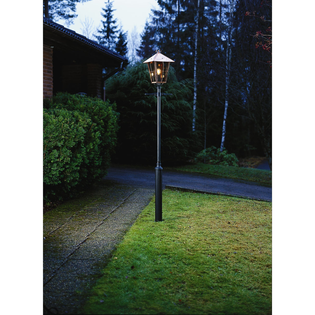 Elegant Copper Lantern Head – Konstsmide Fenix Large Single Head