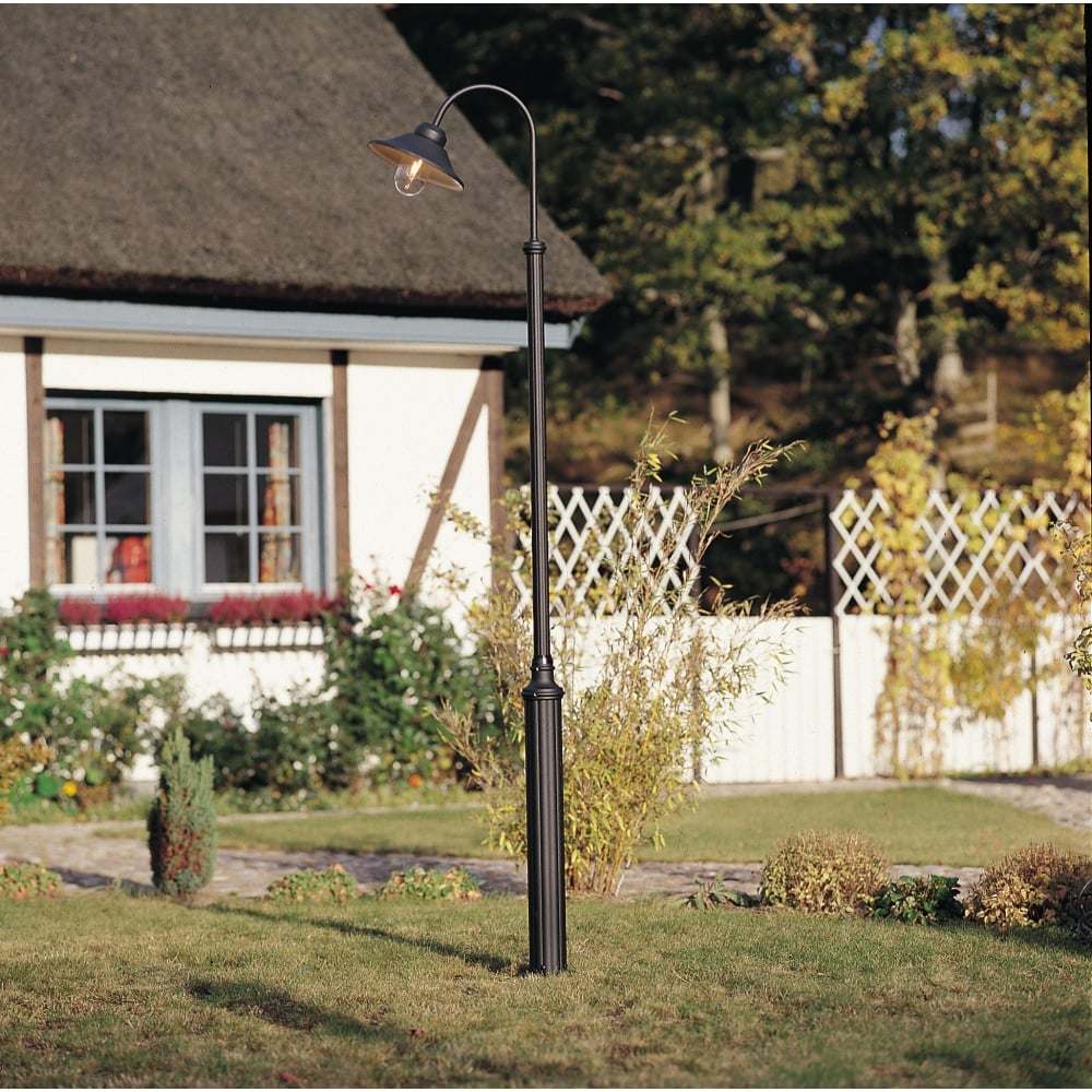 Sleek Modern Outdoor Light Fixture: Vega Single Post in Matte Black