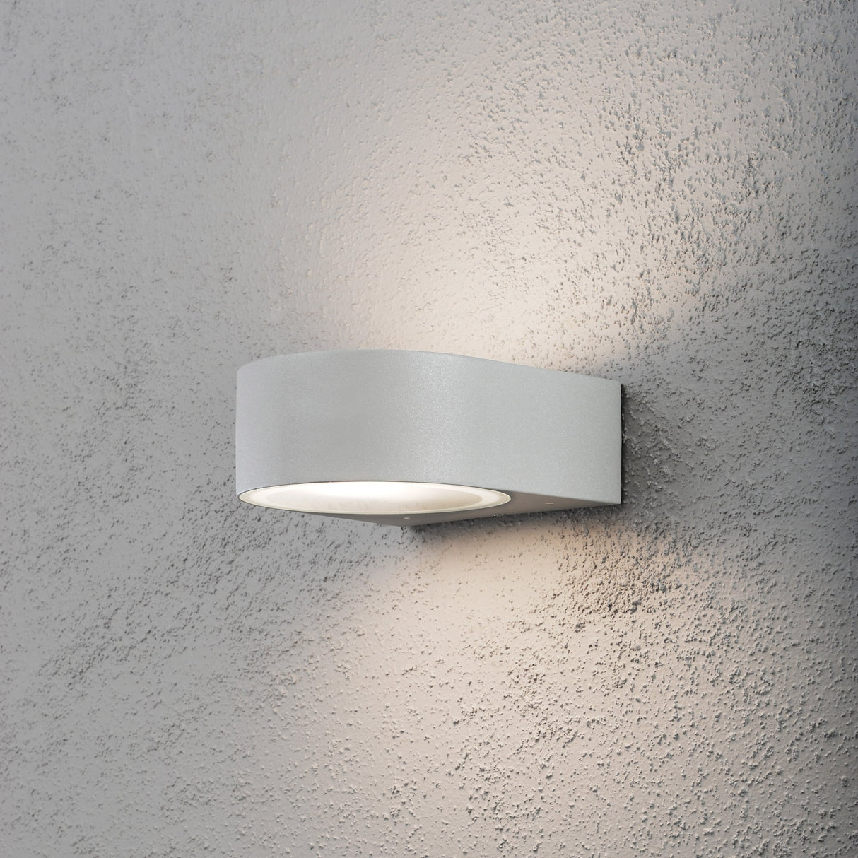 Modern Aluminium Teramo Wall Light - Sleek Grey Design