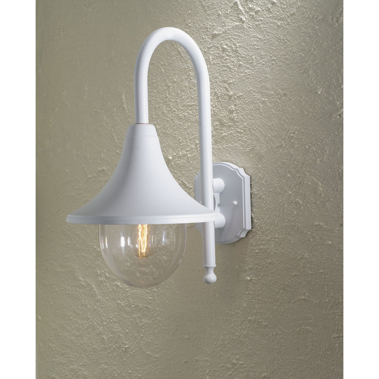 Bari Outdoor Wall Lantern in Matte White Finish