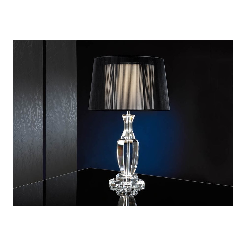 Corinto II Elegant Table Lamp with Shade