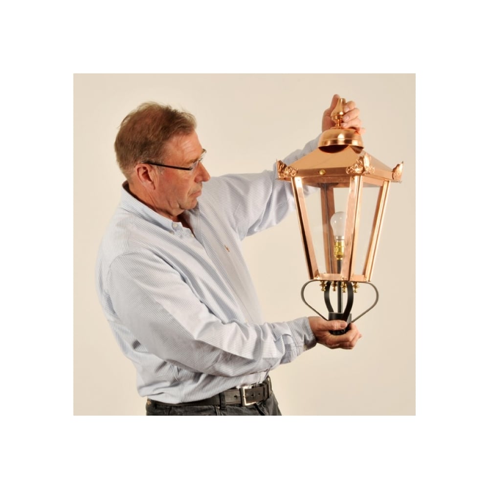 Elegant Victorian Wall Lantern with Copper Accents