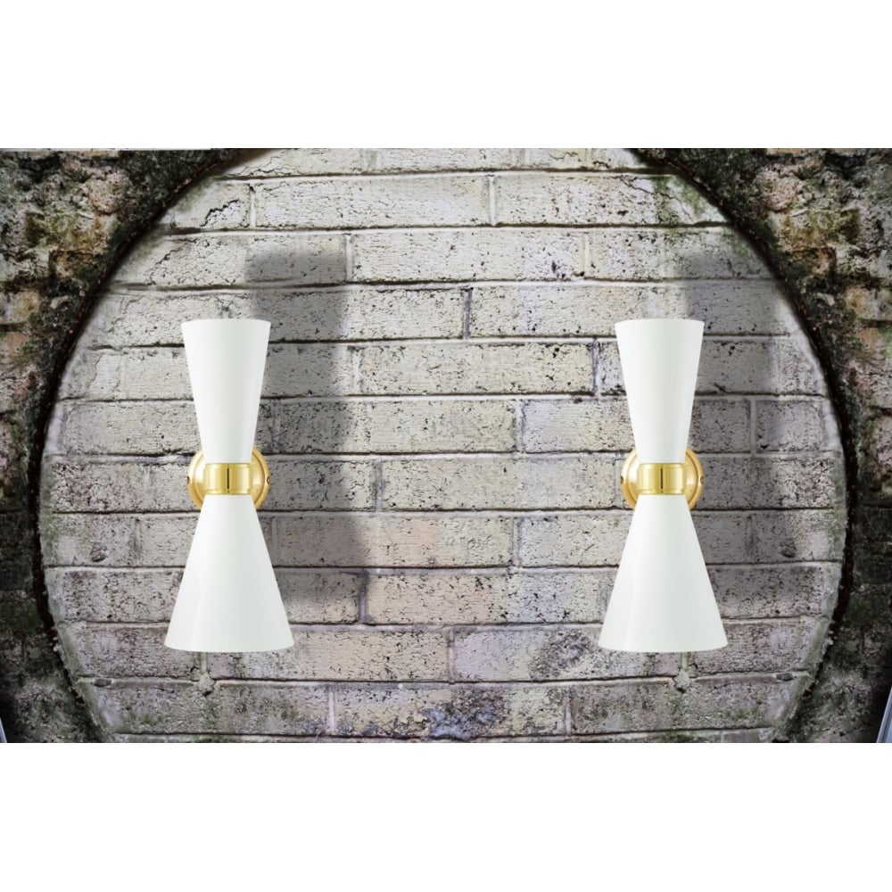 Elegant Cairo Wall Sconce in Polished Brass and Matte Black