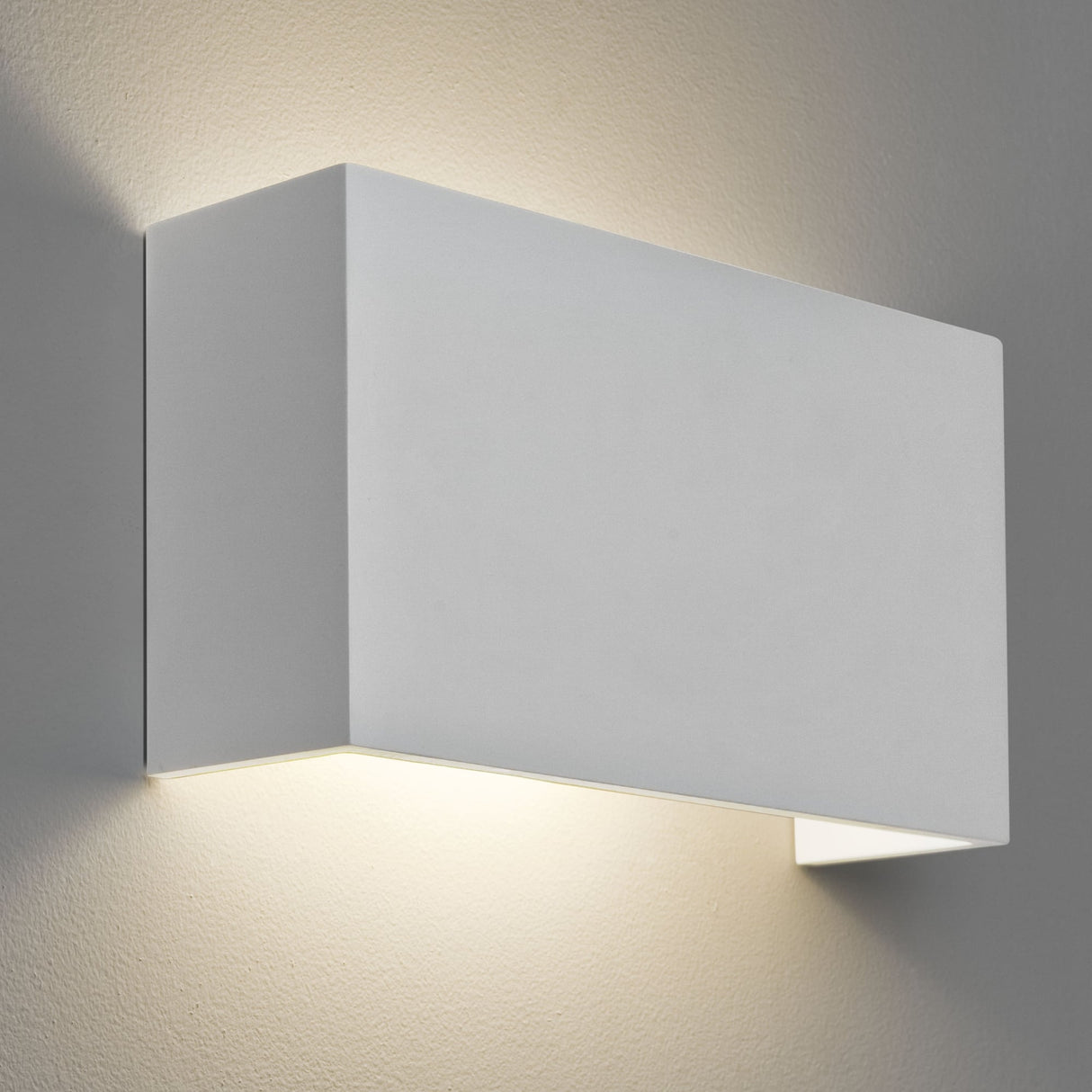 Pella 325 Modern Plaster Wall Sconce - Dimmable E27 Light Fixture