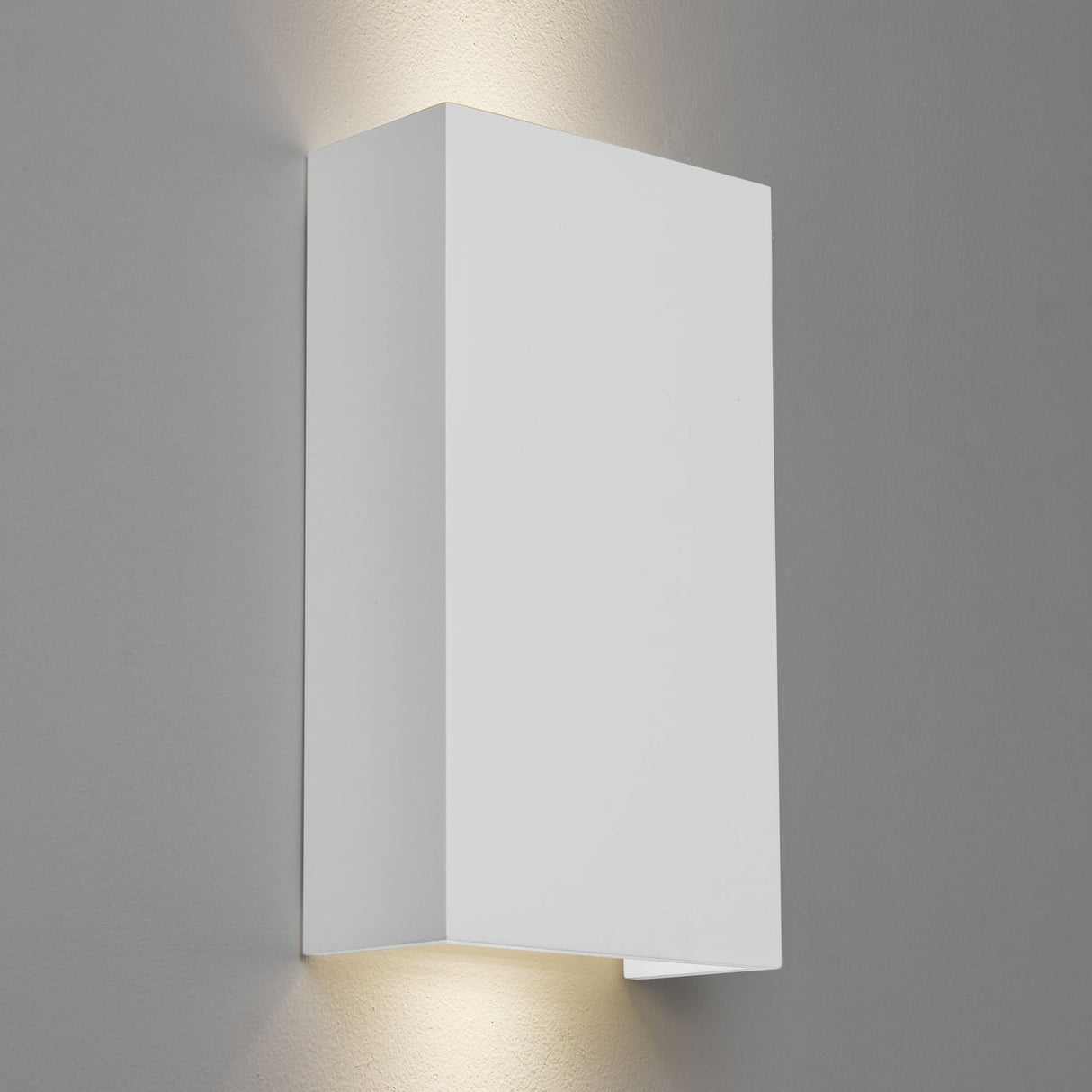 Pella 190 White Plaster Wall Light with Customizable Finish
