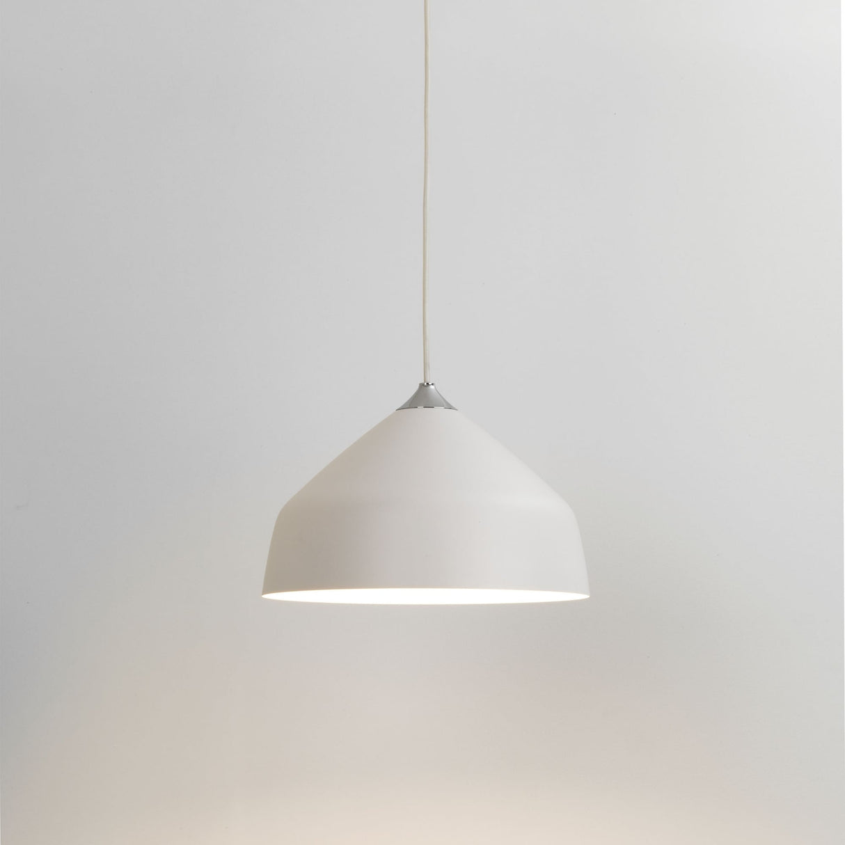 Ginestra White Metal Pendant Lamp - 300mm
