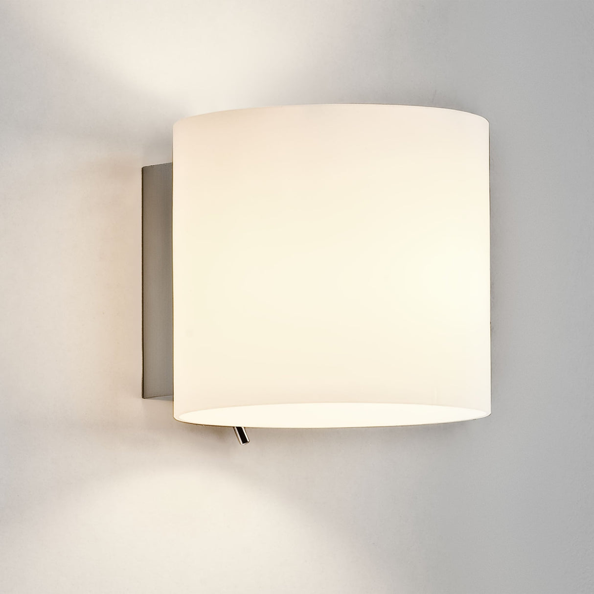 Luga Contemporary White Glass Wall Lamp with Toggle Switch