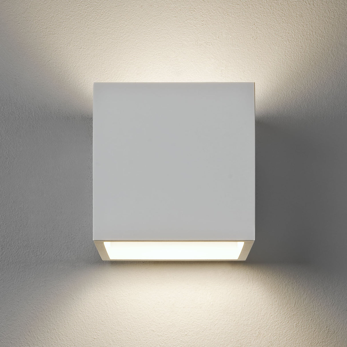 Elegant Pienza Plaster Wall Light, 140mm