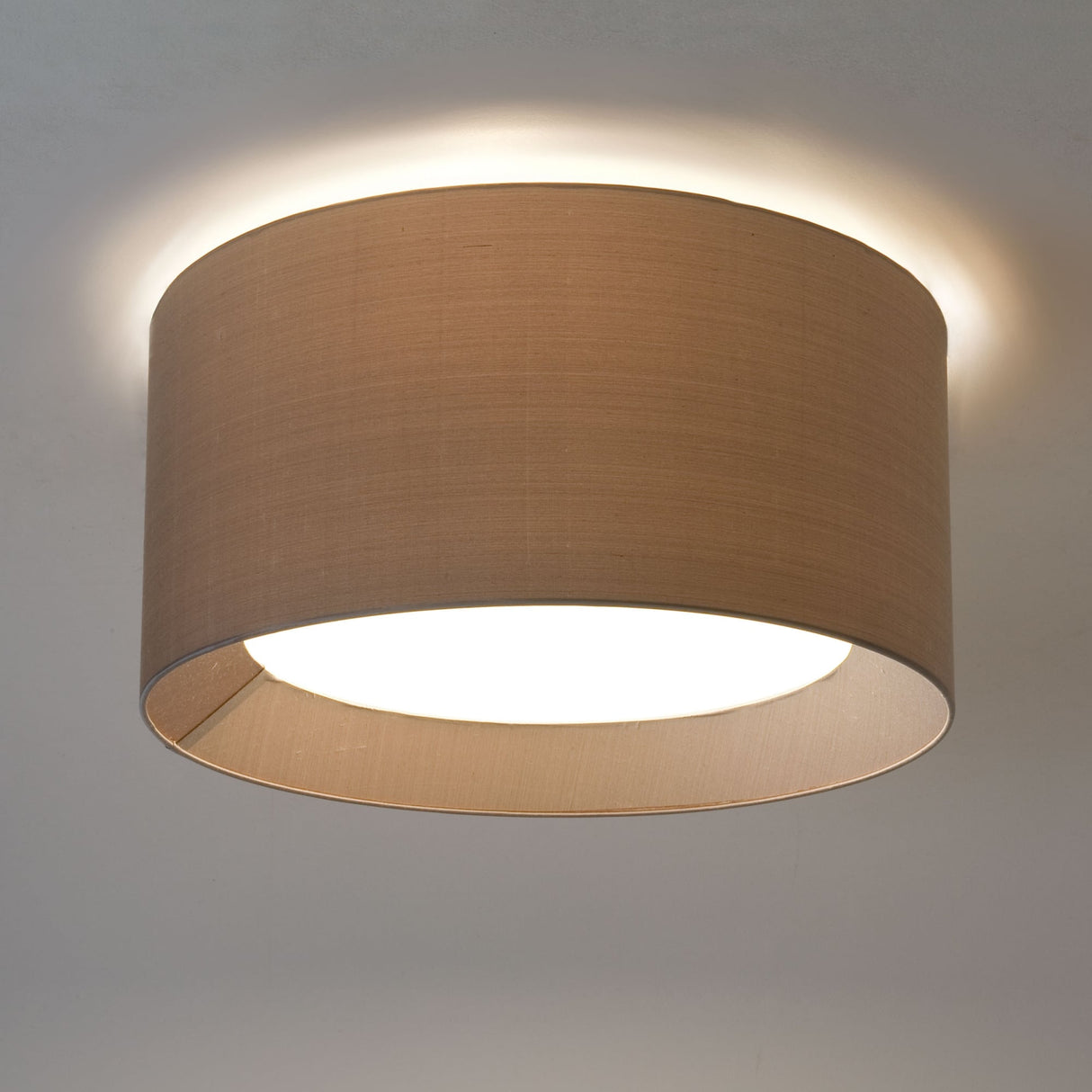 Elegant Oyster-Toned Bevel Round Ceiling Shade