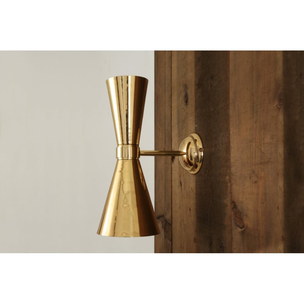 Amias Vintage Brass Wall Light
