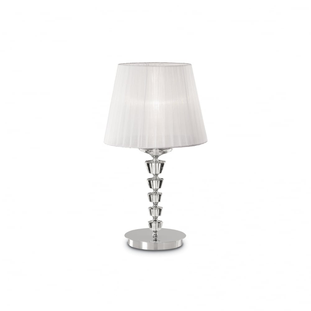 Grandeur Pegasus: Classic Table Lamp