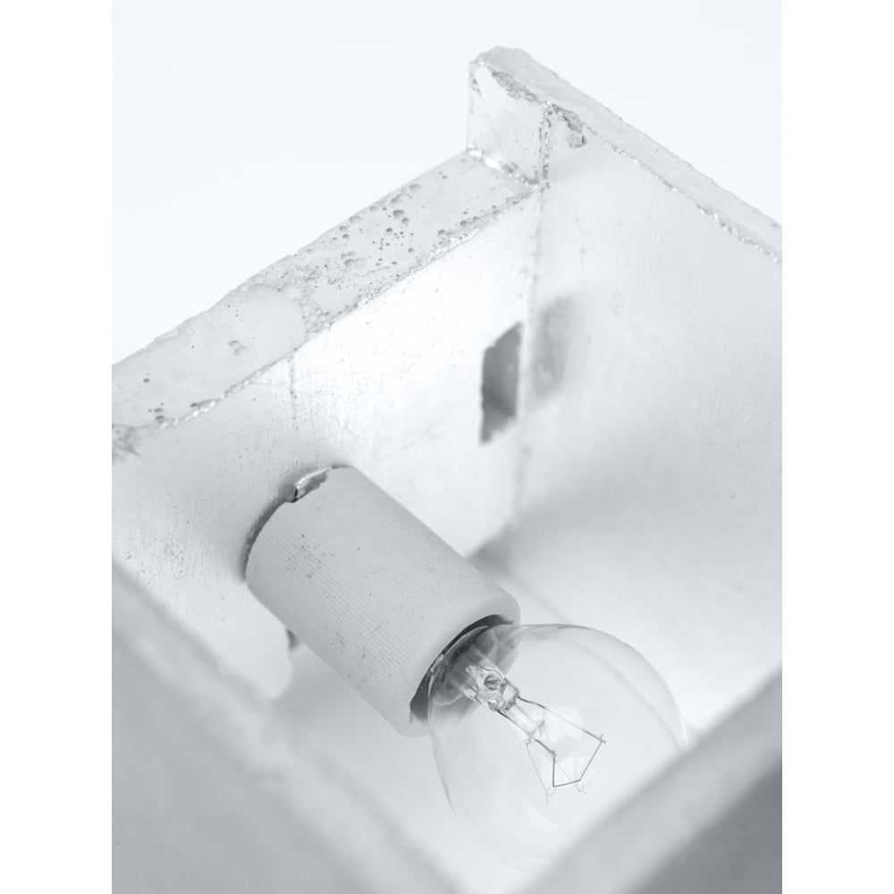 Sleek Concrete Cube Wall Light in Light Grey and Silver with Up and Down Illumination