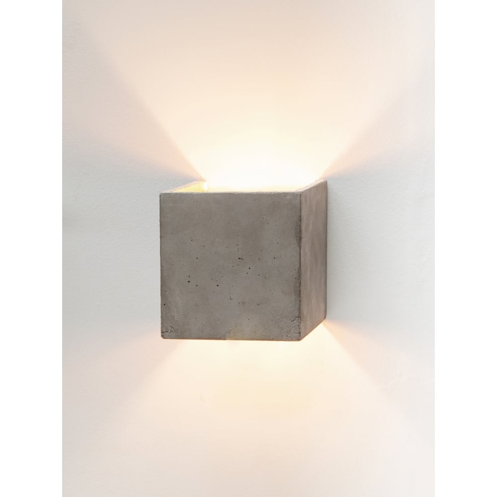 Modern Dual-Brightness Concrete and Copper Cube Wall Light