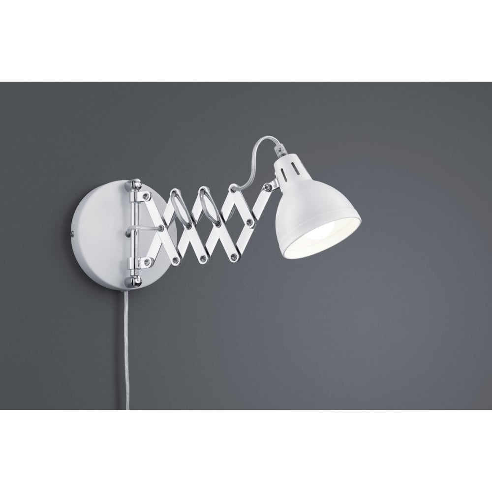 Contemporary Chrome Metal Wall Lamp with Scissor Extension