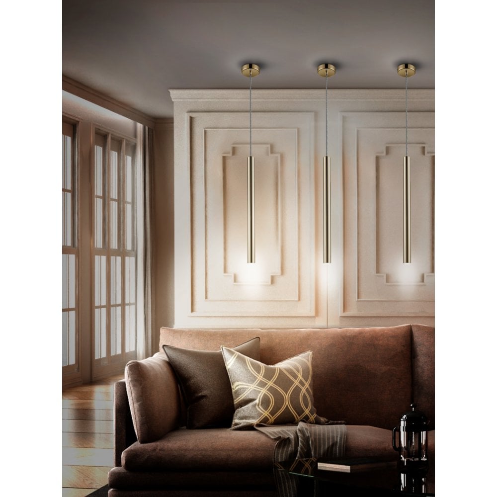 Golden Elegance: Varas Single Light Pendant