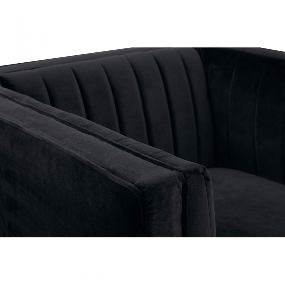 Farah Black Velvet Chair, Eucalyptus Wood, Sponge, Wood, Black