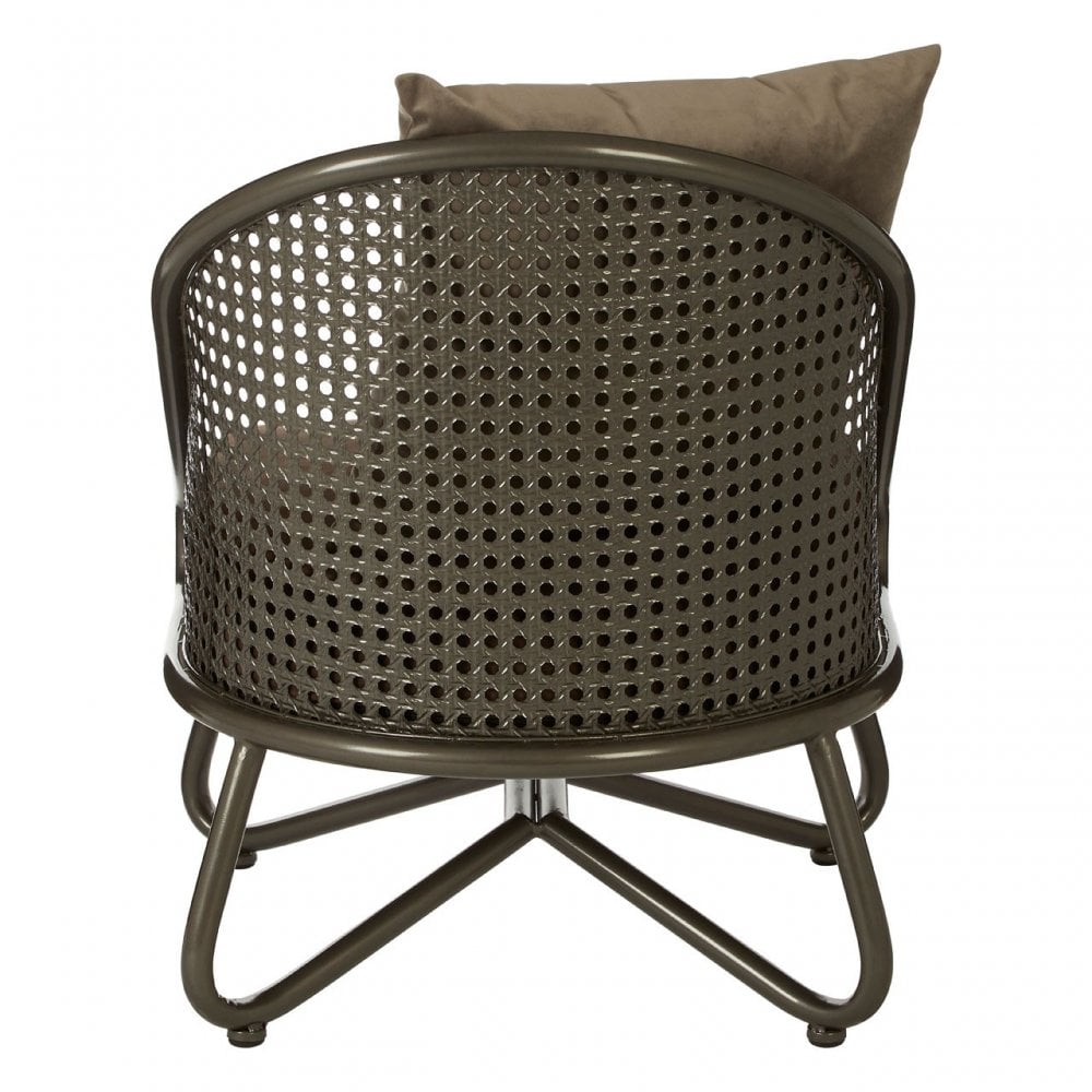 Ranch Foundry Style Chair with Curved Legs, Iron, Sponge, Brown