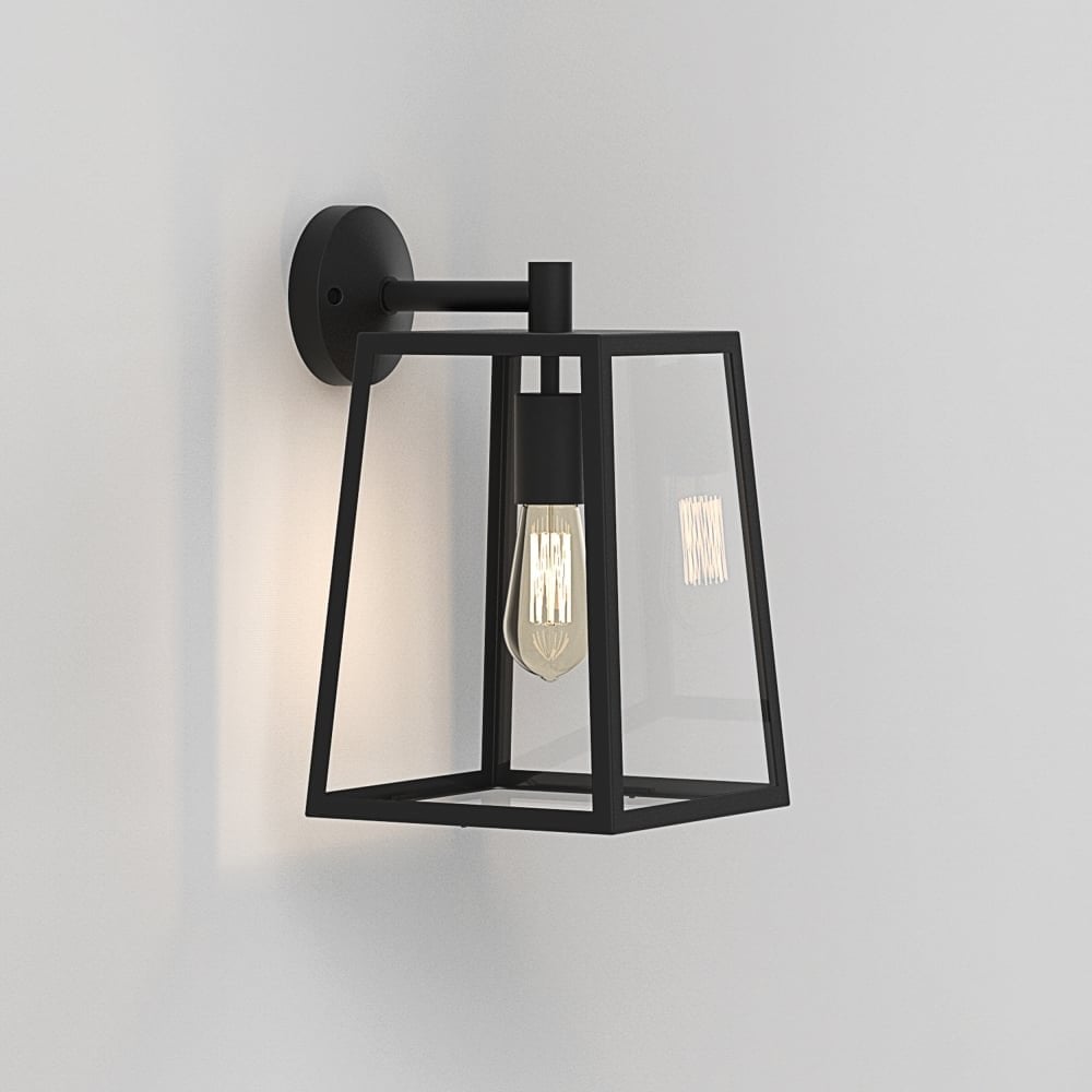 Calvi 305 Modern Black Wall Light