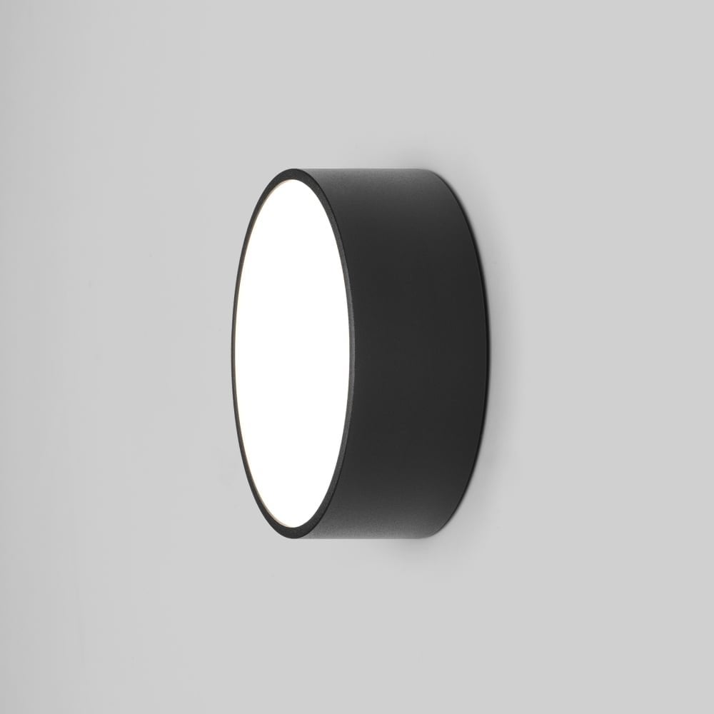 Kea Round 150 Black Outdoor LED Light for Ceiling or Wall