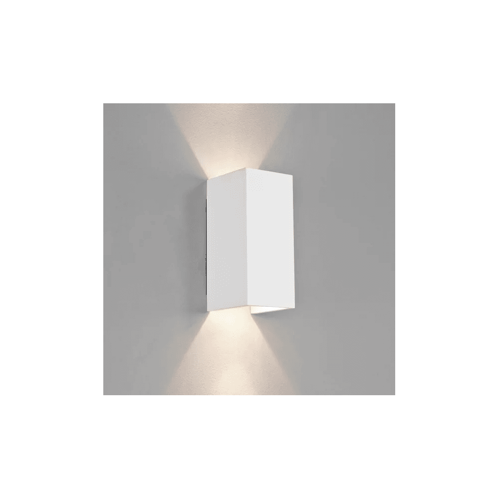 Sleek Parma 210 LED Wall Light in Elegant Plaster Finish