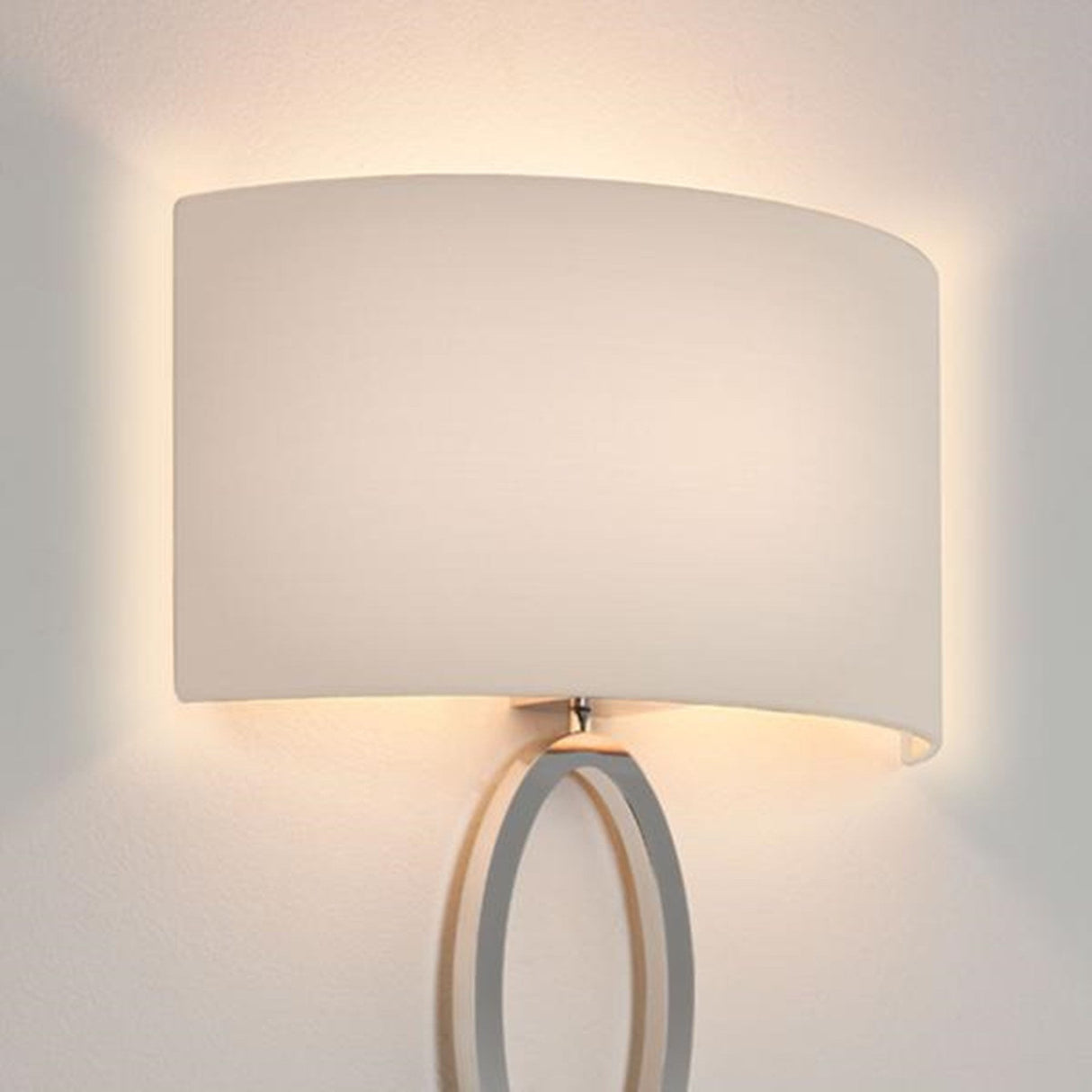 Lima Interior Lighting: Elegant White Fabric Shade
