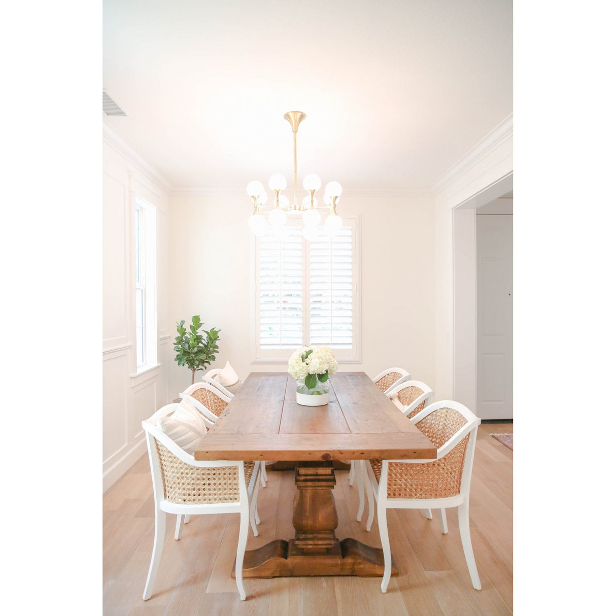 Astoria Elegance Brass Chandelier