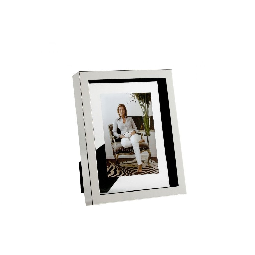 Silver-Plated Mulholland S Picture Frame with Clear Glass Display