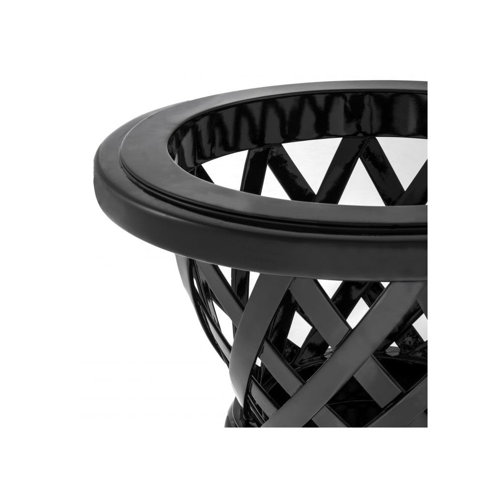 Cypress Gardens Planter in Elegant Piano Black Finish