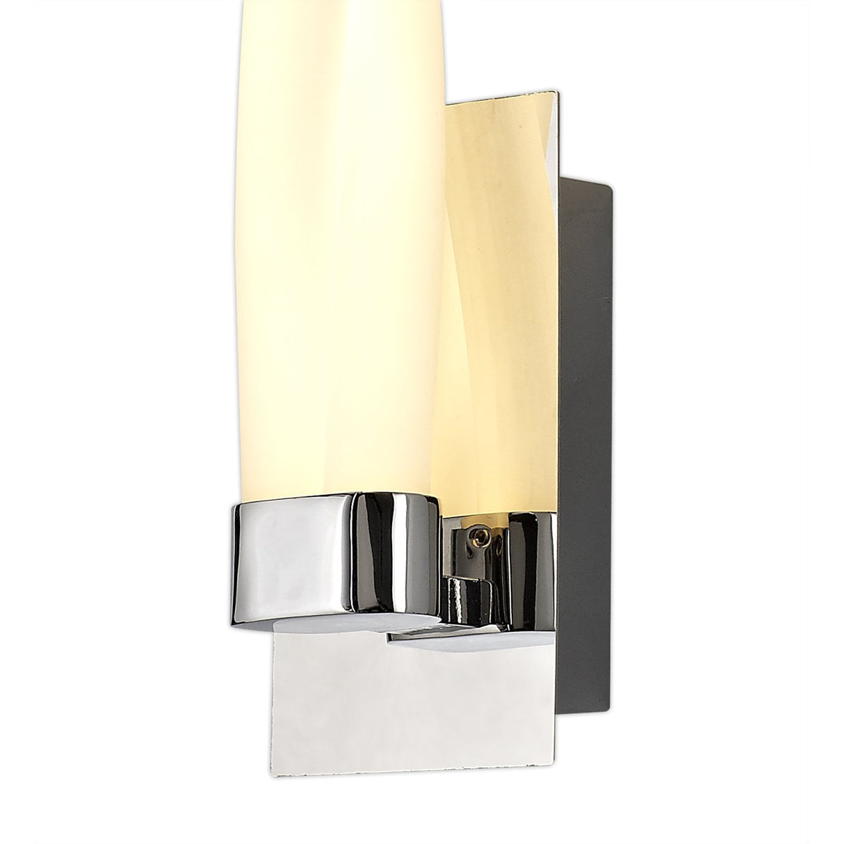 Compact Wall Lamp with Dual 5W LEDs, Warm White 3000K, Polished Chrome Finish, IP44 Rated, 3-Year Warranty