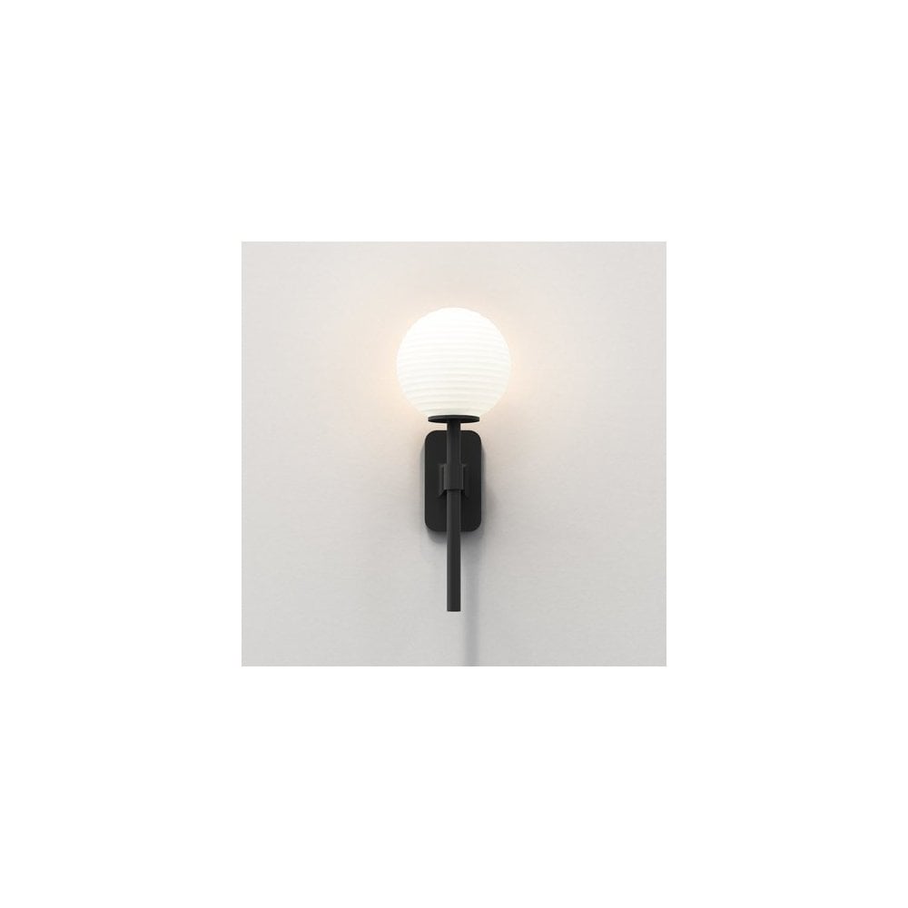 Tacoma Slim Matte Black Vertical Wall Sconce