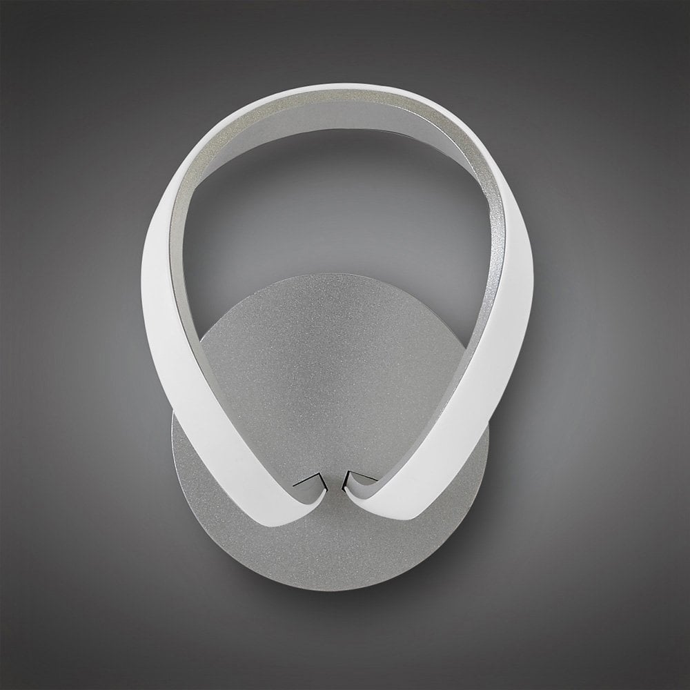 Elegant Knot Wall Lamp, 12W LED 3000K - Silver & Chrome Design with Frosted Acrylic