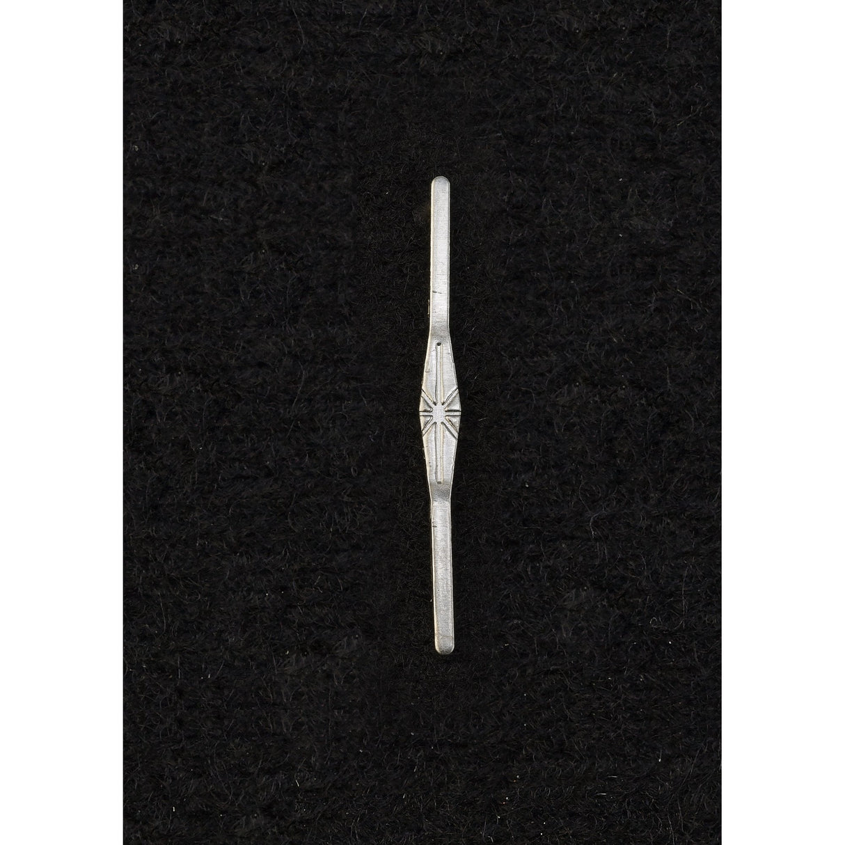Glistening Crystal Link in Polished Chrome Finish, 10x10