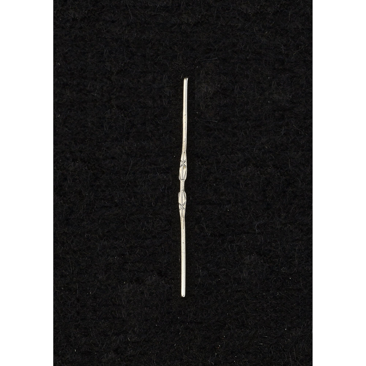 Dazzling Crystal Connector 12X12mm in Polished Chrome Finish