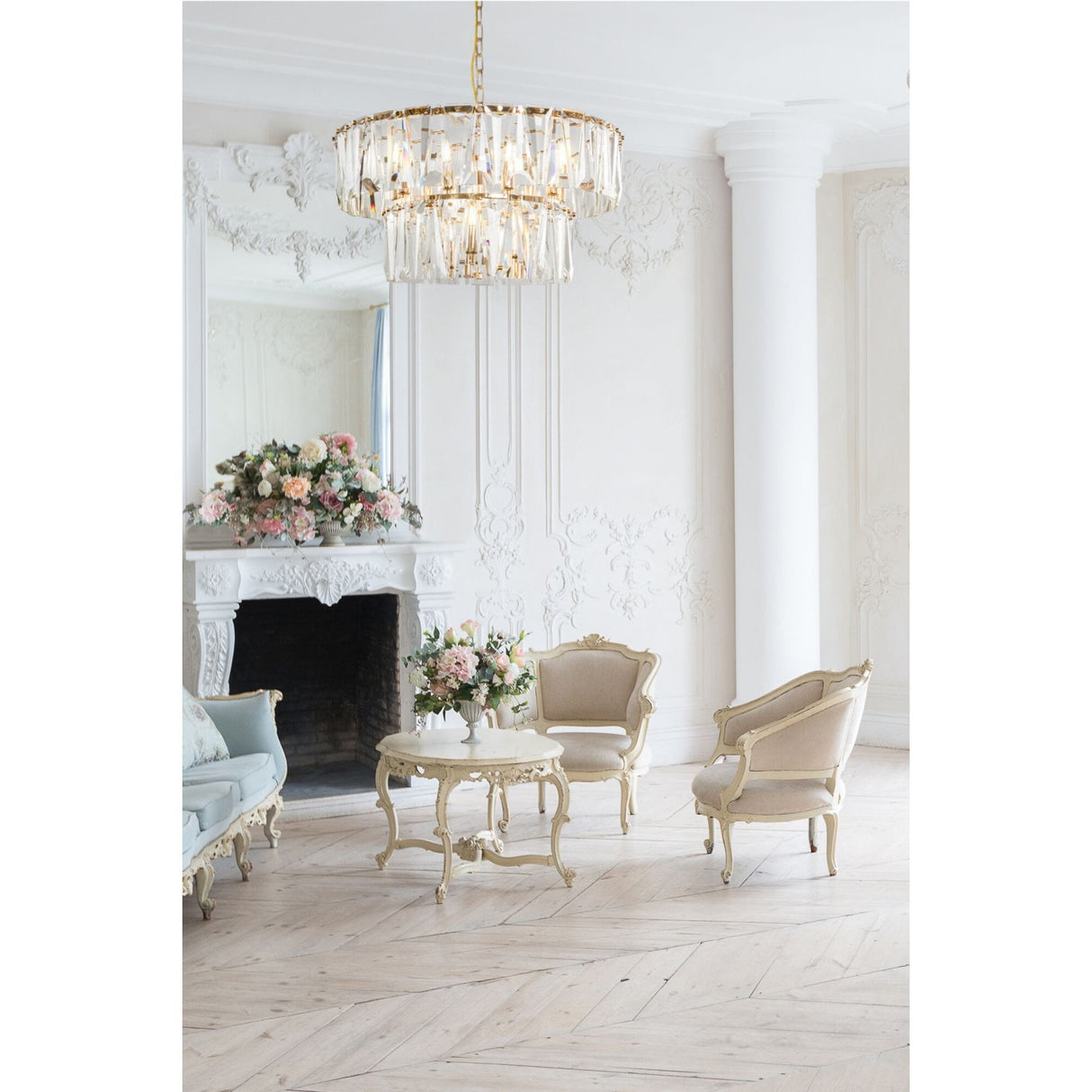 Radiant Gold Spire Pendant Light