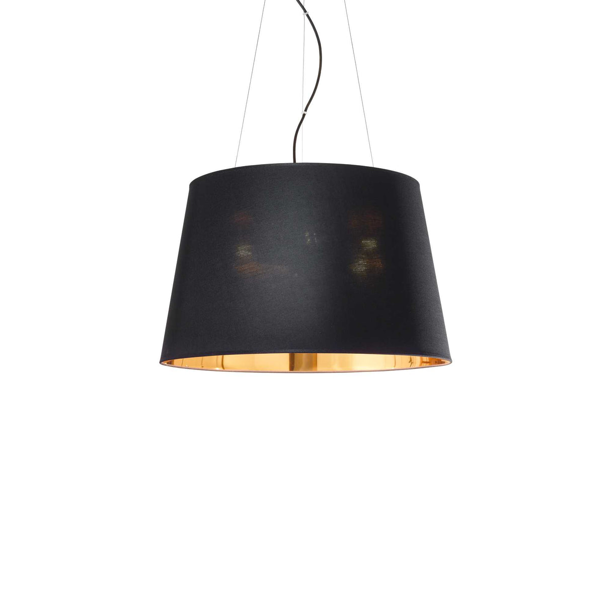 Scandinavian Elegance: Quad-Bulb Pendant Light