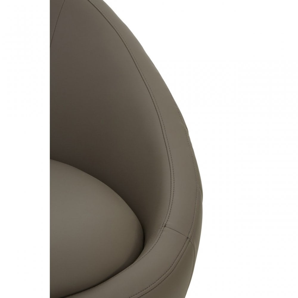 Lagero Armchair, Brown