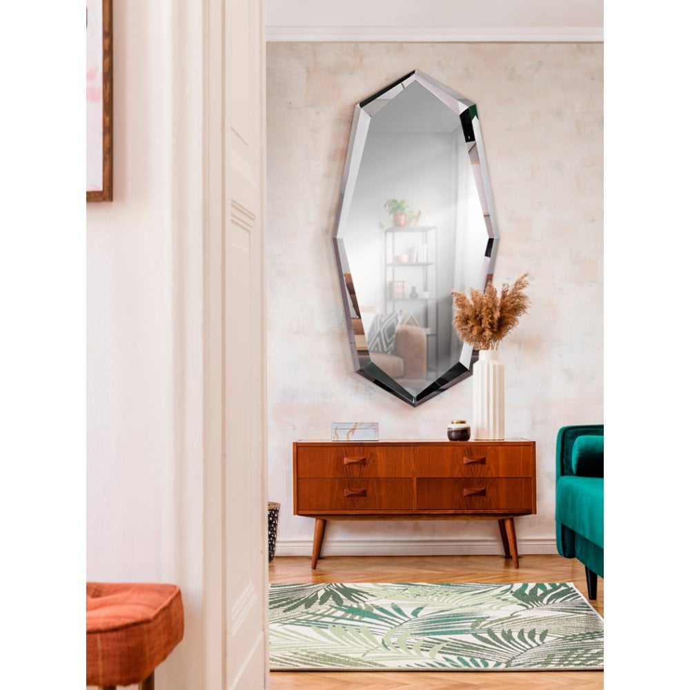 Steel Elegance: The London Mirror Collection