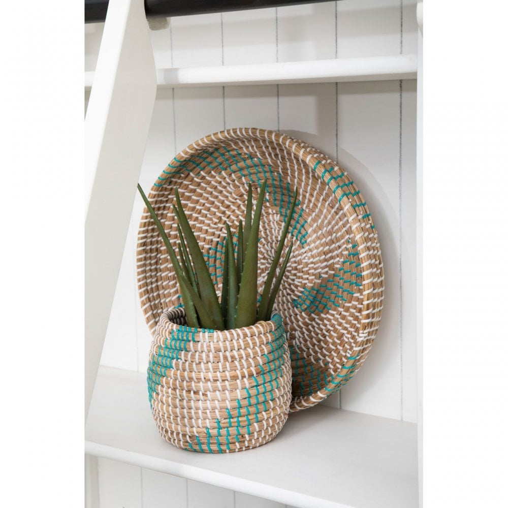 Bora Basket Planter
