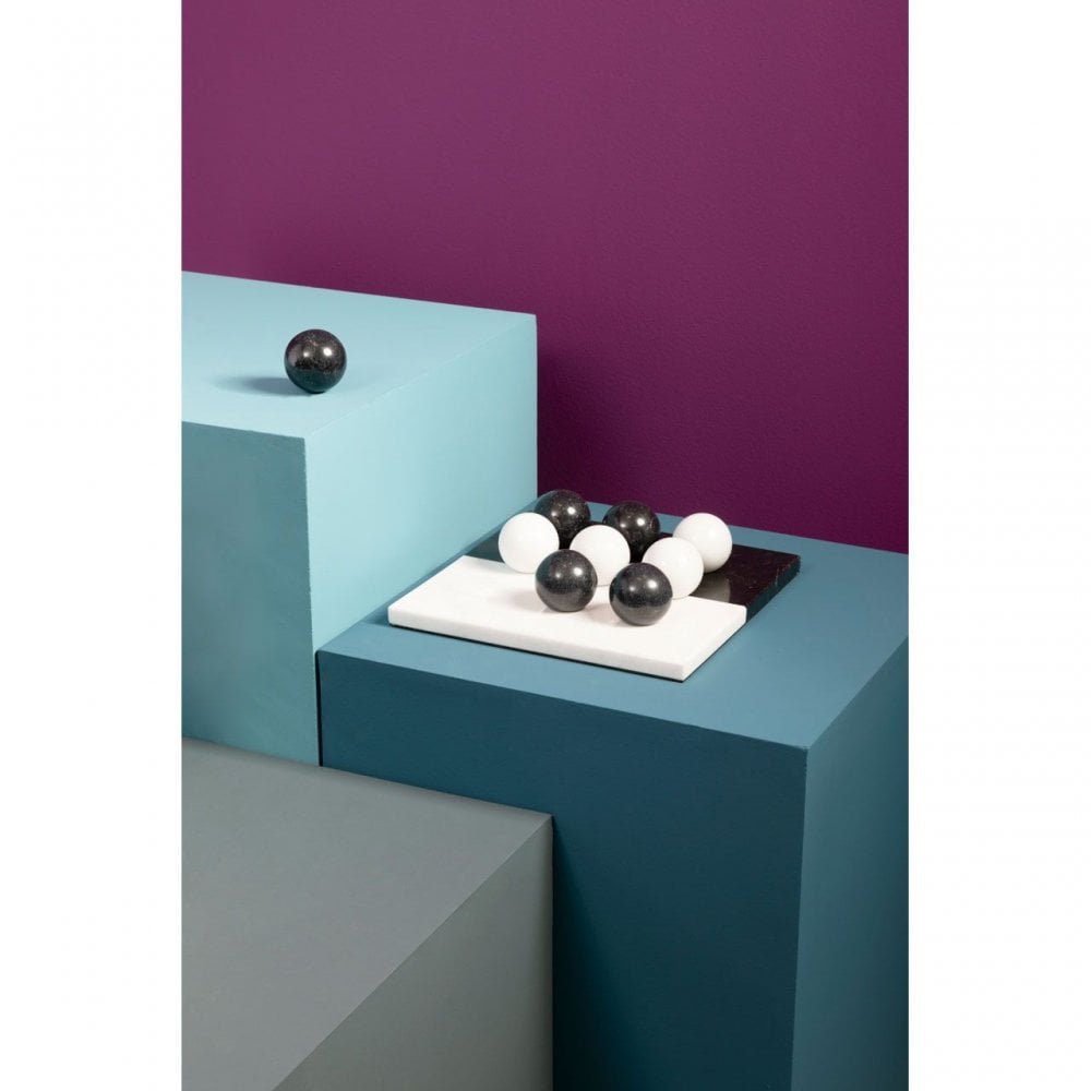 Flos Black And White Tic Tac Toe Marble Game