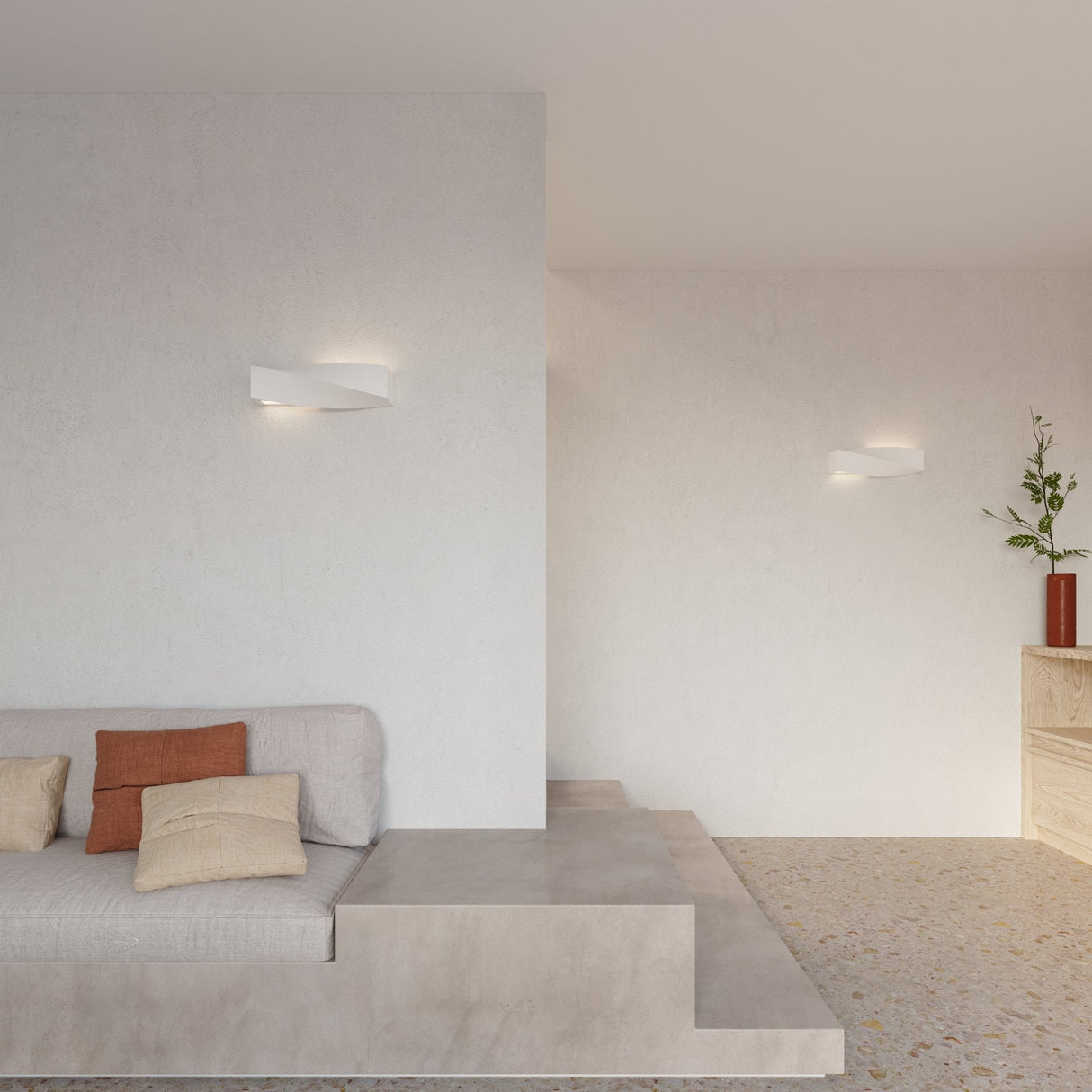 Modern Ceramic Wall Light in White