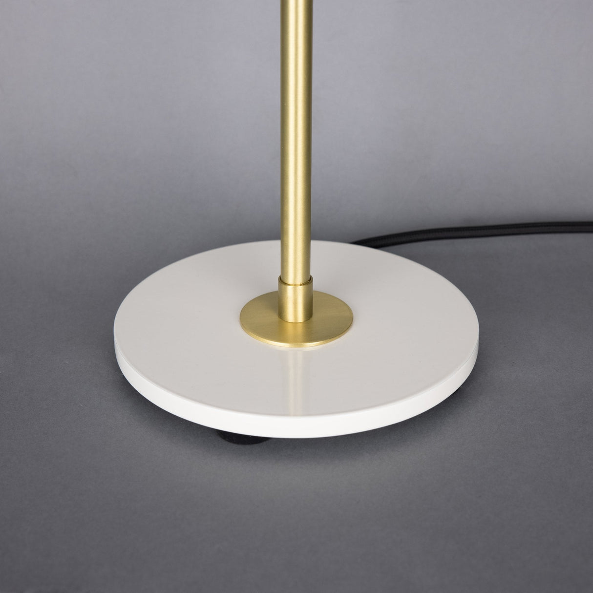 Vintage Elegance Table Lamp, Brass & Matte Black Finish